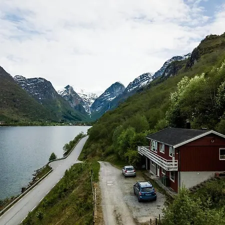Lake View Apartment, Oldedalen
